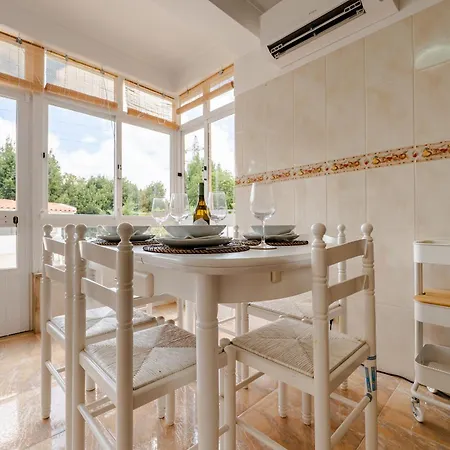 Caldas Charm Getaway - Garden Terrace & Comfort *