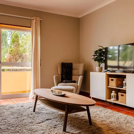 Caldas Charm Getaway - Garden Terrace & Comfort