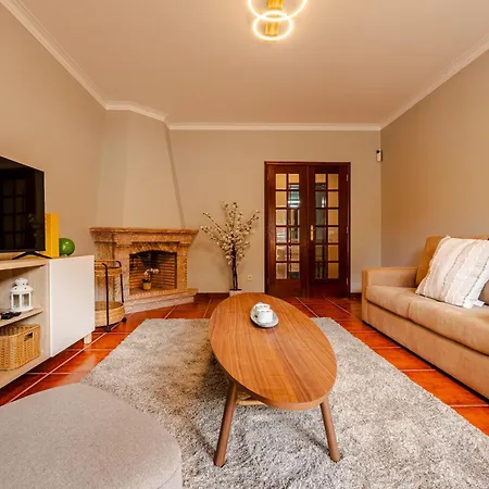 Apartment Caldas Charm Getaway - Garden Terrace & Comfort *