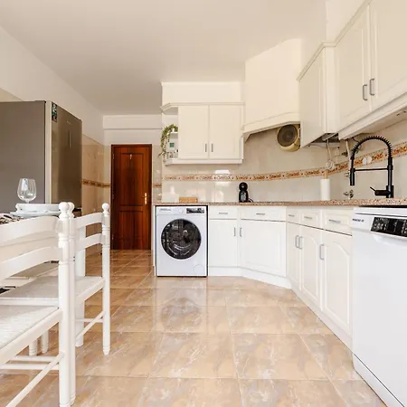 Caldas Charm Getaway - Garden Terrace & Comfort * Caldas Da Rainha