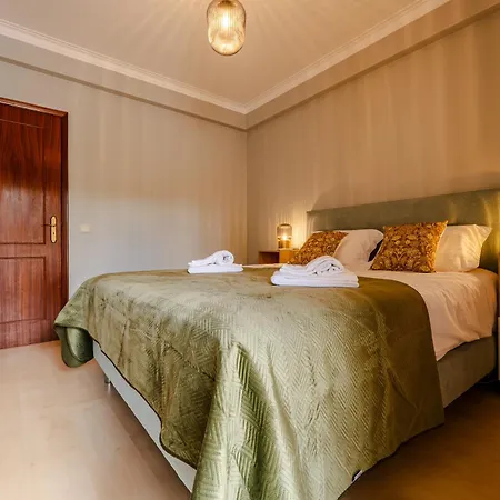 Caldas Charm Getaway - Garden Terrace & Comfort