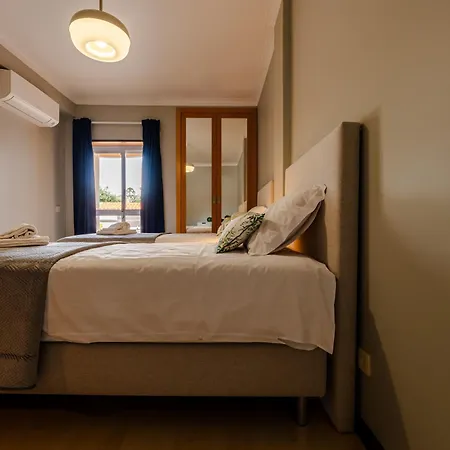 Caldas Charm Getaway - Garden Terrace & Comfort Apartment Caldas Da Rainha